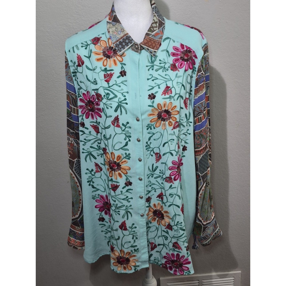 John Mark Embroidered Floral Button Down Shirt Boho Roll Tab Sleeves Preppy Sz L